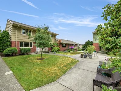 901 N Forest Street #127