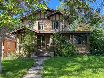 625 3rd Ave N