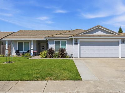 1830 Whispering Oaks Dr