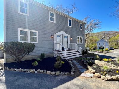 176 Main St #B