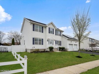 4 Goldenrod Avenue