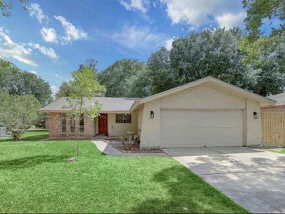 23107 Banquo Dr