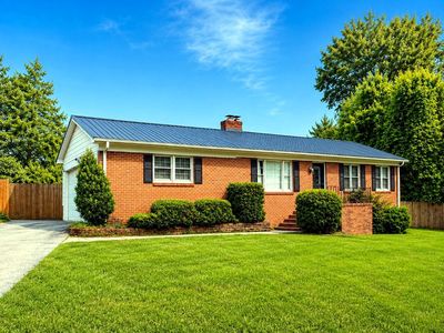 463 Black Snake Rd