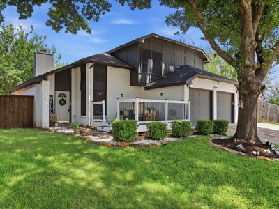 5321 Pocassett Dr