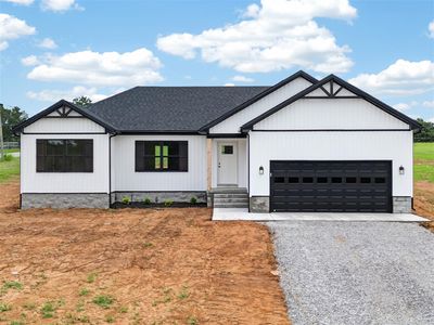 54 Head Ln