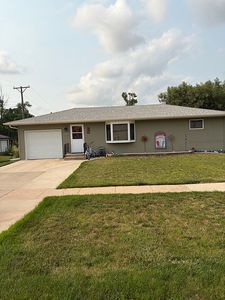 306 2nd St