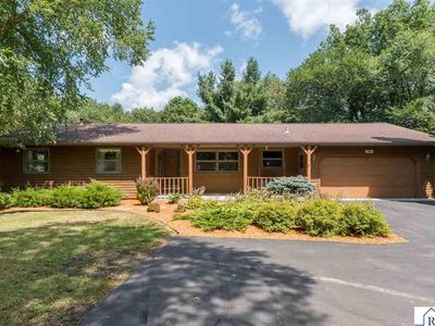 308 Viking Dr