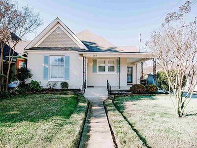 745 Metcalf Pl
