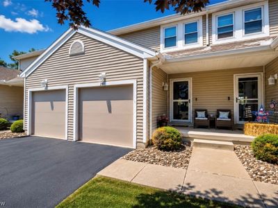 295 Pineview Dr NE
