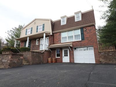 4350 Old Wm Penn Hwy