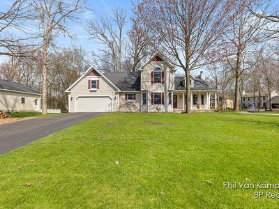 7458 Hidden Forest Dr