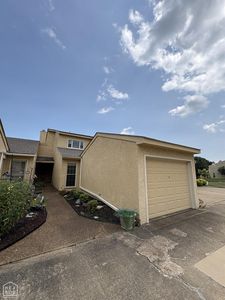 2101 Windwood Cv