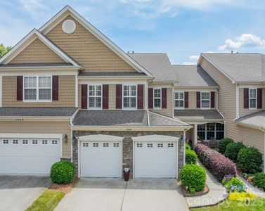 1064 Silver Gull Dr