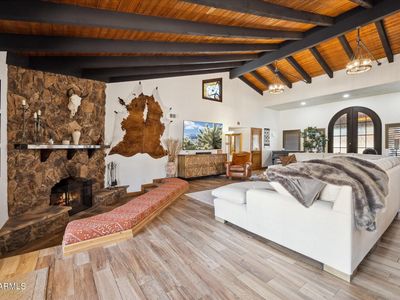 4233 W Sandra Terrace