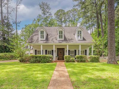 2400 Yorktown Dr