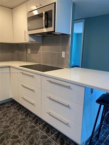 1913 S Ocean Dr APT 208