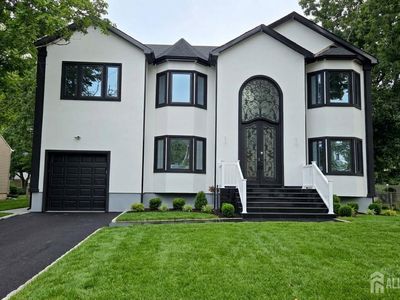 10 Poe Ave