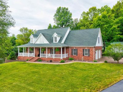 21 N Fetter Ln