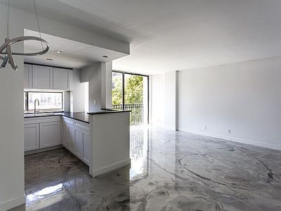 17021 N Bay Rd APT 428