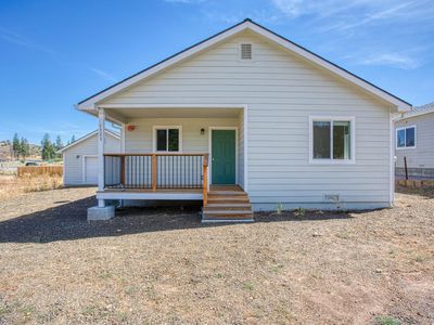 Property at 1523 Alameda Ave, Weed, CA