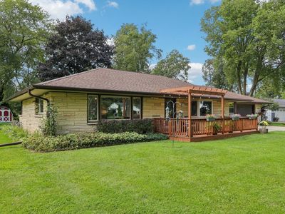 W151N6887 Glenview DRIVE