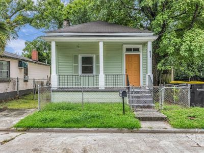 917 Elliott Avenue