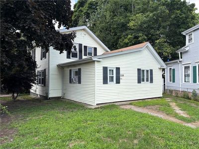 220 Dunnell Ave