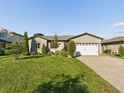 46595 Apple Ln