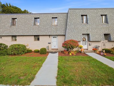 220 Beekman Dr