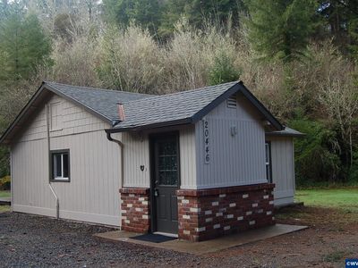 20446 Abiqua Rd NE