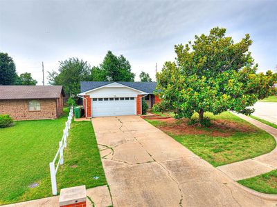 411 Oak Creek Dr