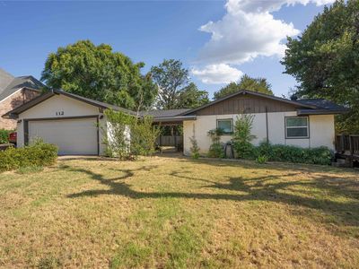 Property at 112 Oaktree Dr, Highland Village, TX