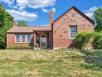 3157 Woodlawn Ave SW