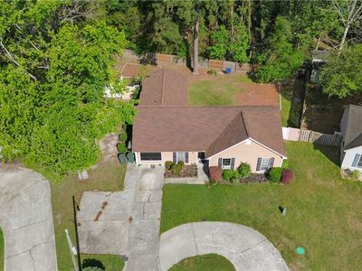 6 N Nicholson Circle