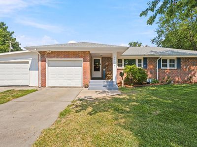 1213 Crest Hill Dr