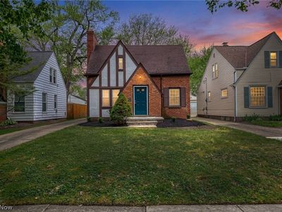 2324 Scholl Rd