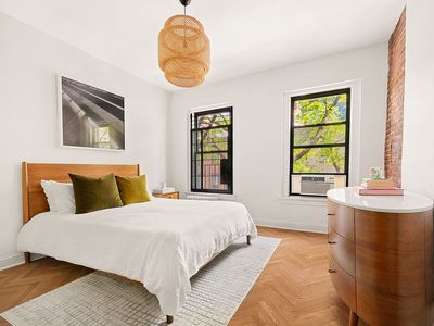 234 W 16th St APT 3D