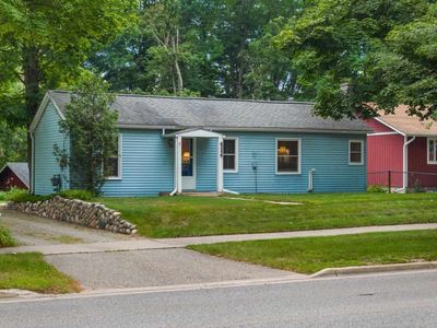 Property at 418 E Lake St, Harbor Springs, MI