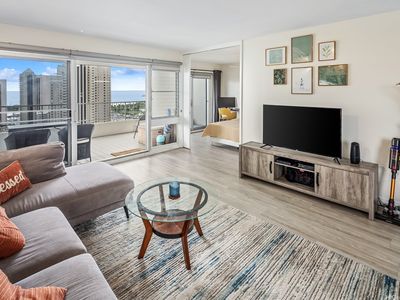 1717 Ala Wai Blvd #7-PHII