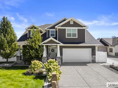 6253 Bryson Ln