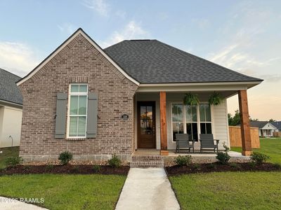 108 Lenova Ln