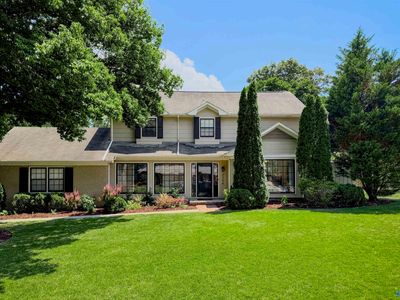 2309 Greenwood Dr SE