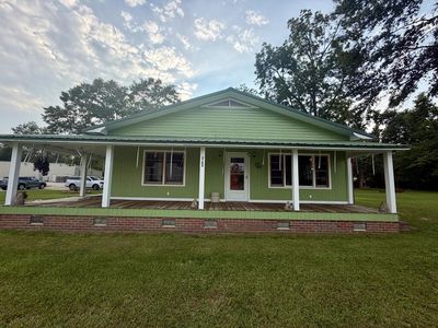 3192 Highway 136 W