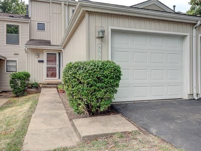 8588 W 108th Pl
