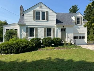 102 Taylor St