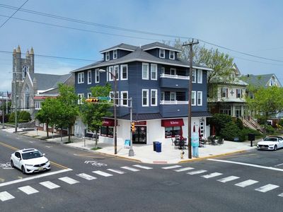 736 Wesley Ave Unit F