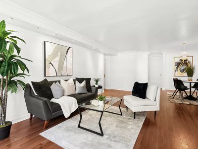 233 E 70th St APT 11U