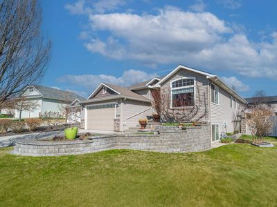 6502 S Creekstone St