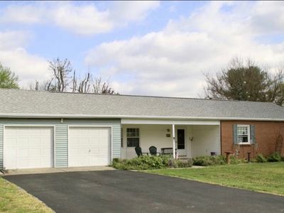 226 Hardacre Dr