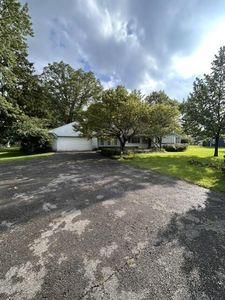 3735 W Henderson Rd